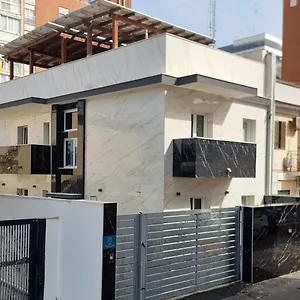 Luxury House Bed & Breakfast Bari